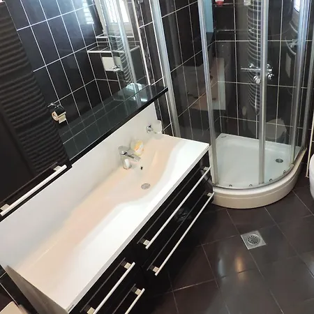 Ana Rudici Apartman *